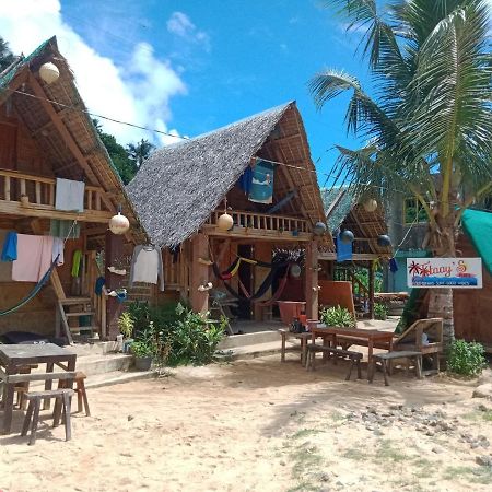 Titaays Surfers Inn Baras  Exterior photo